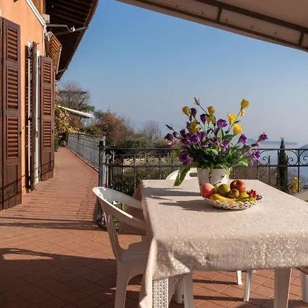 Casale Massina 4 Apartments- Giada-agata-perla-quarzo Apartment Salo