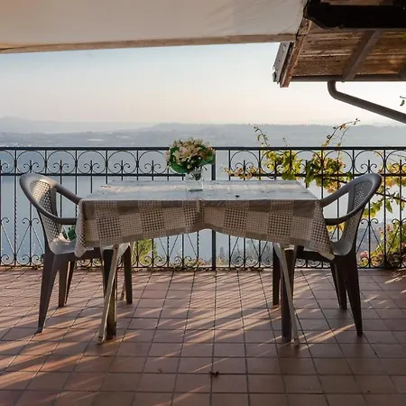 Casale Massina 4 Apartments- Giada-agata-perla-quarzo Appartement Salò
